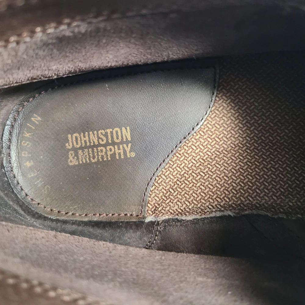 Johnson And Murphy step out